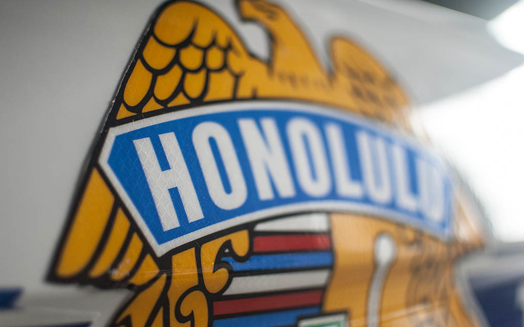 Vehicle badge for Honolulu Police Department